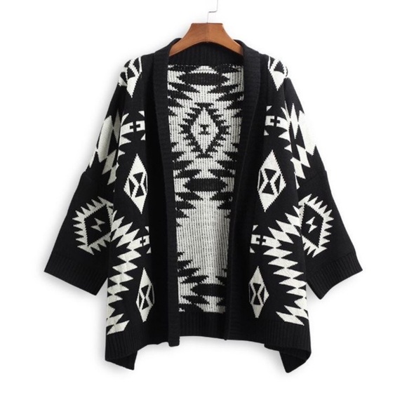 Knitted Geometric Print Cardigan - Picture 3 of 3